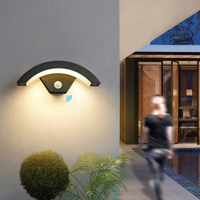 Outdoor Wall Light with Motion Sensor