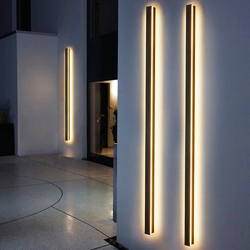 Linear Outdoor Wall Lamp